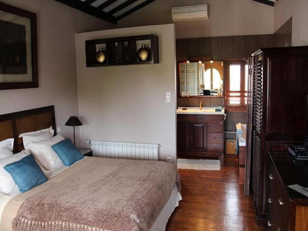 ペルピニャン Domaine Saint Nicolas Bed & Breakfast 部屋 写真