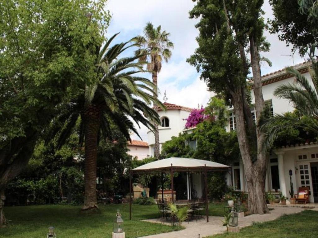 ペルピニャン Domaine Saint Nicolas Bed & Breakfast エクステリア 写真